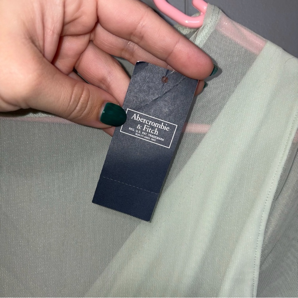 Abercrombie & Fitch Asymmetrical Long Sleeve Mesh Light Green Top Medium - Picture 5 of 7
